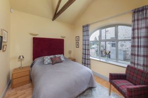 Photo 17- click for photo gallery